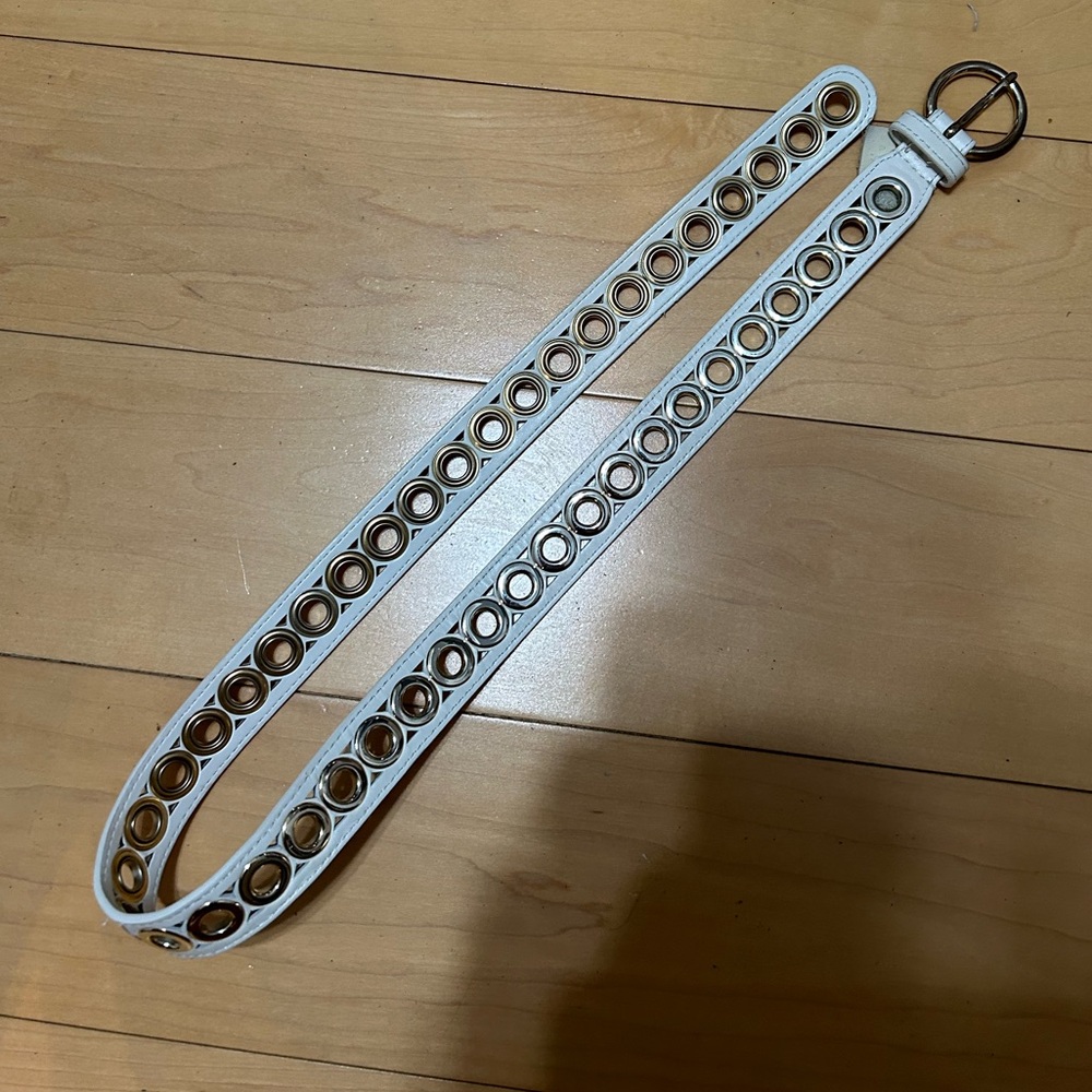 Sandro belt